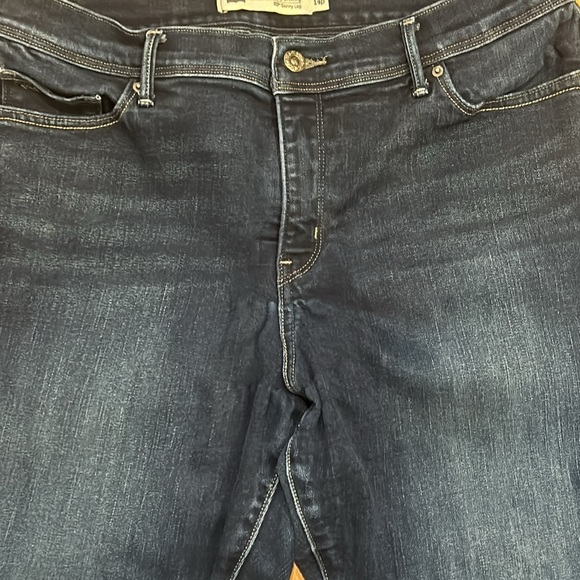 Levi’s Perfectly Slimming 512 Skinny Jean Size 14P - Picture 7 of 16